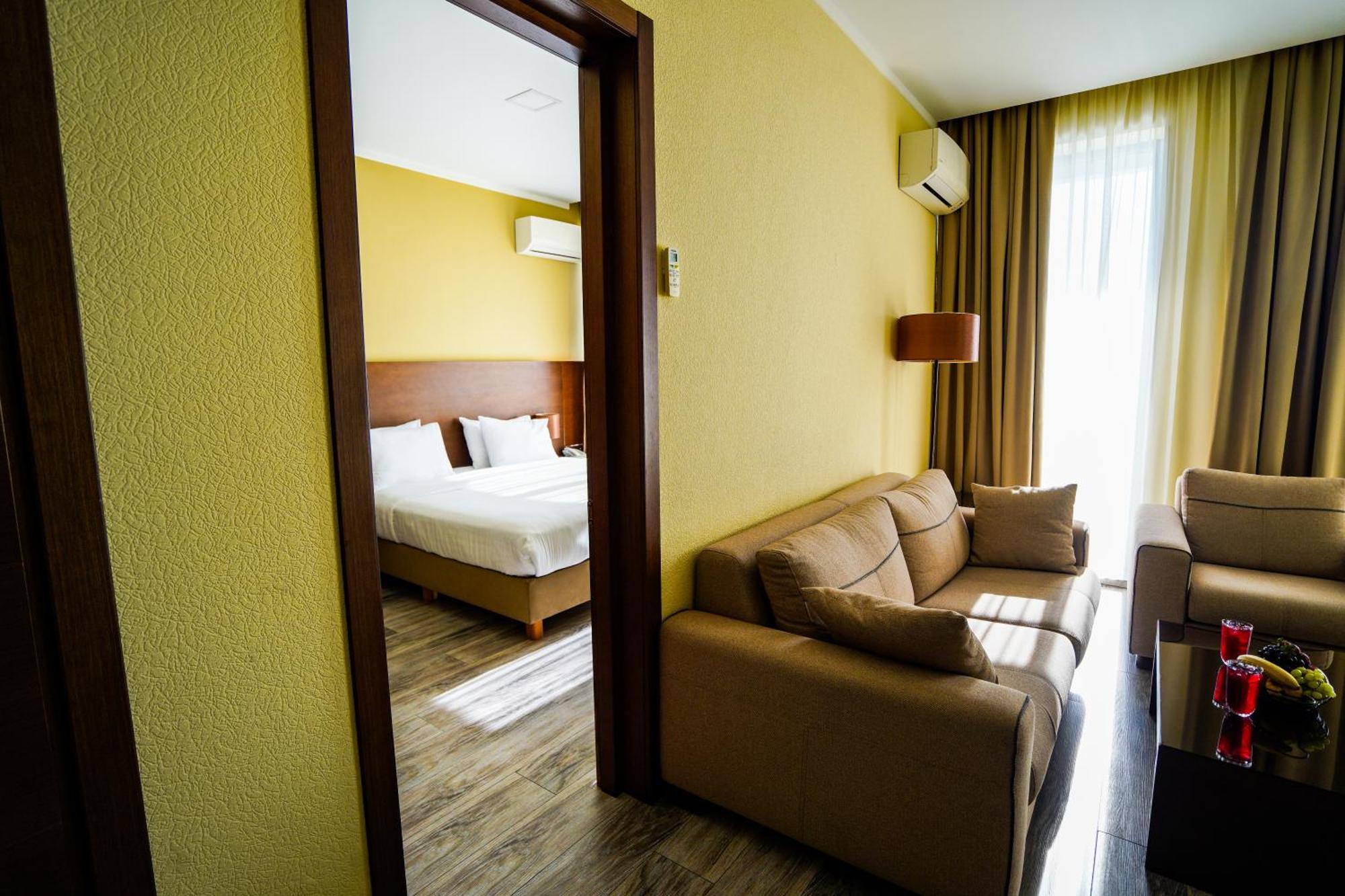 Gonio Inn 4*